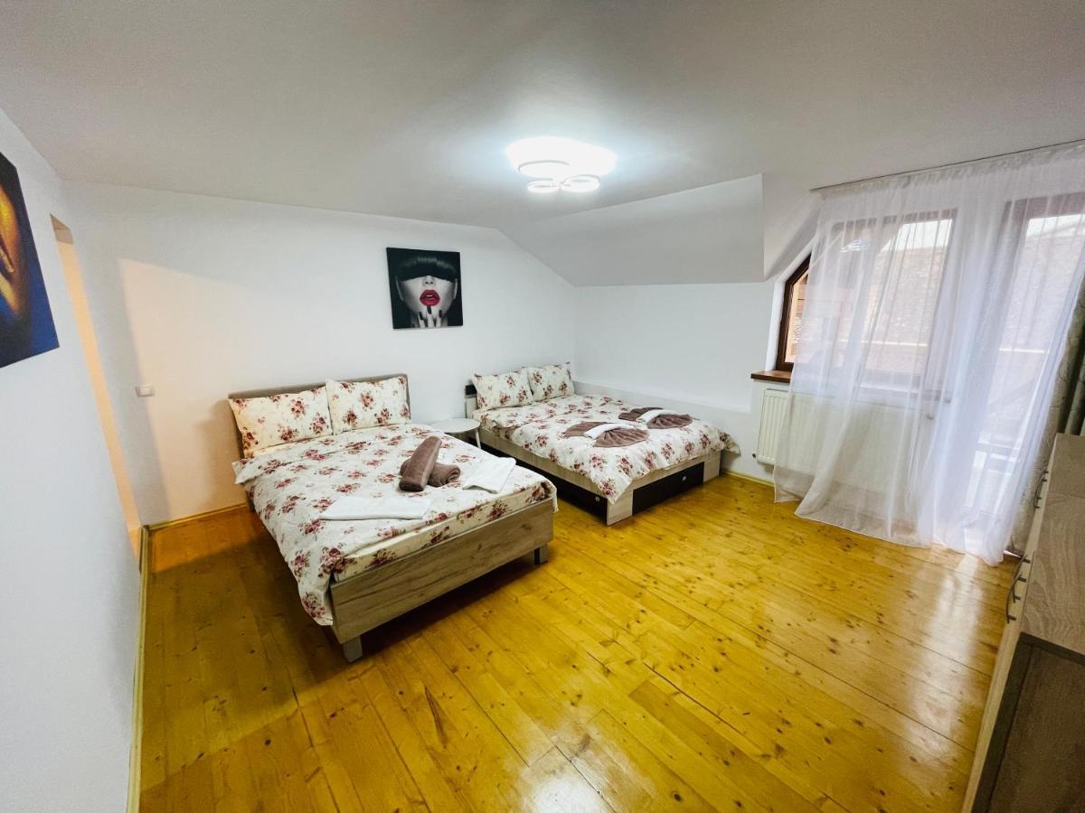 Casa Cu Balcon Apartment Brasov Luaran gambar
