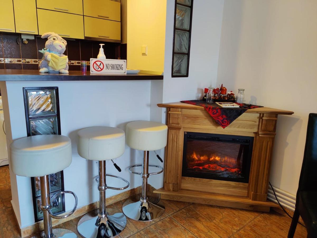 Casa Cu Balcon Apartment Brasov Luaran gambar