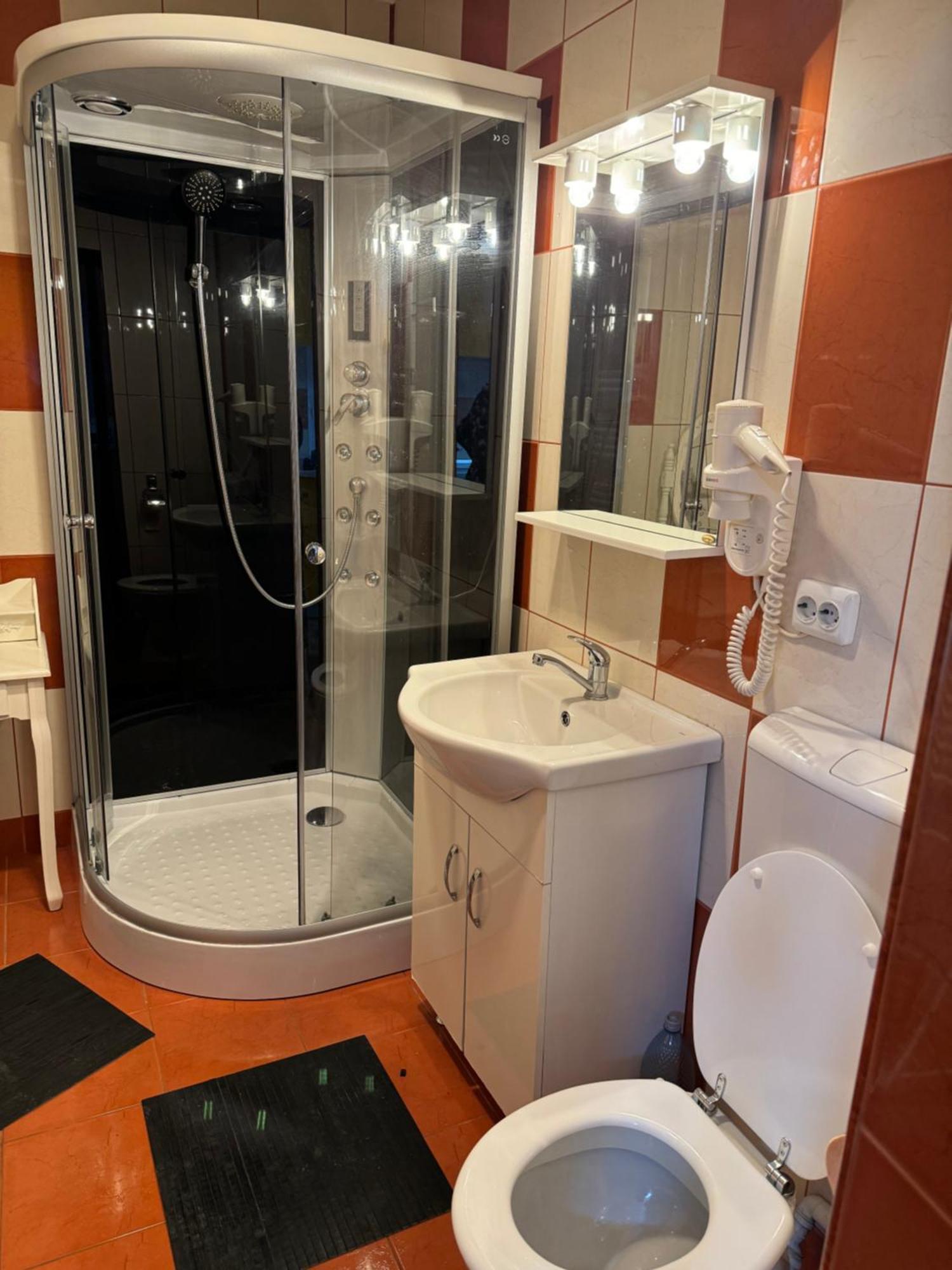 Casa Cu Balcon Apartment Brasov Luaran gambar