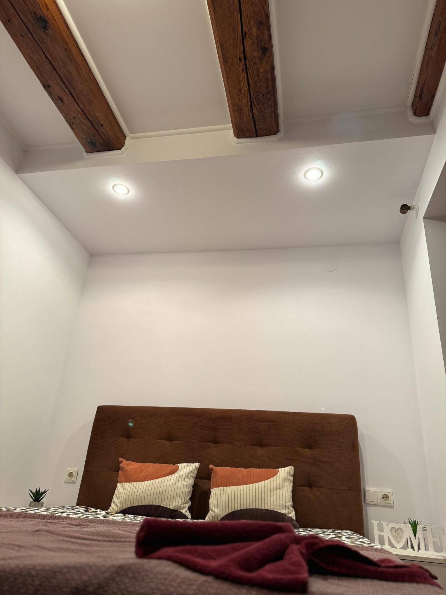 Casa Cu Balcon Apartment Brasov Luaran gambar