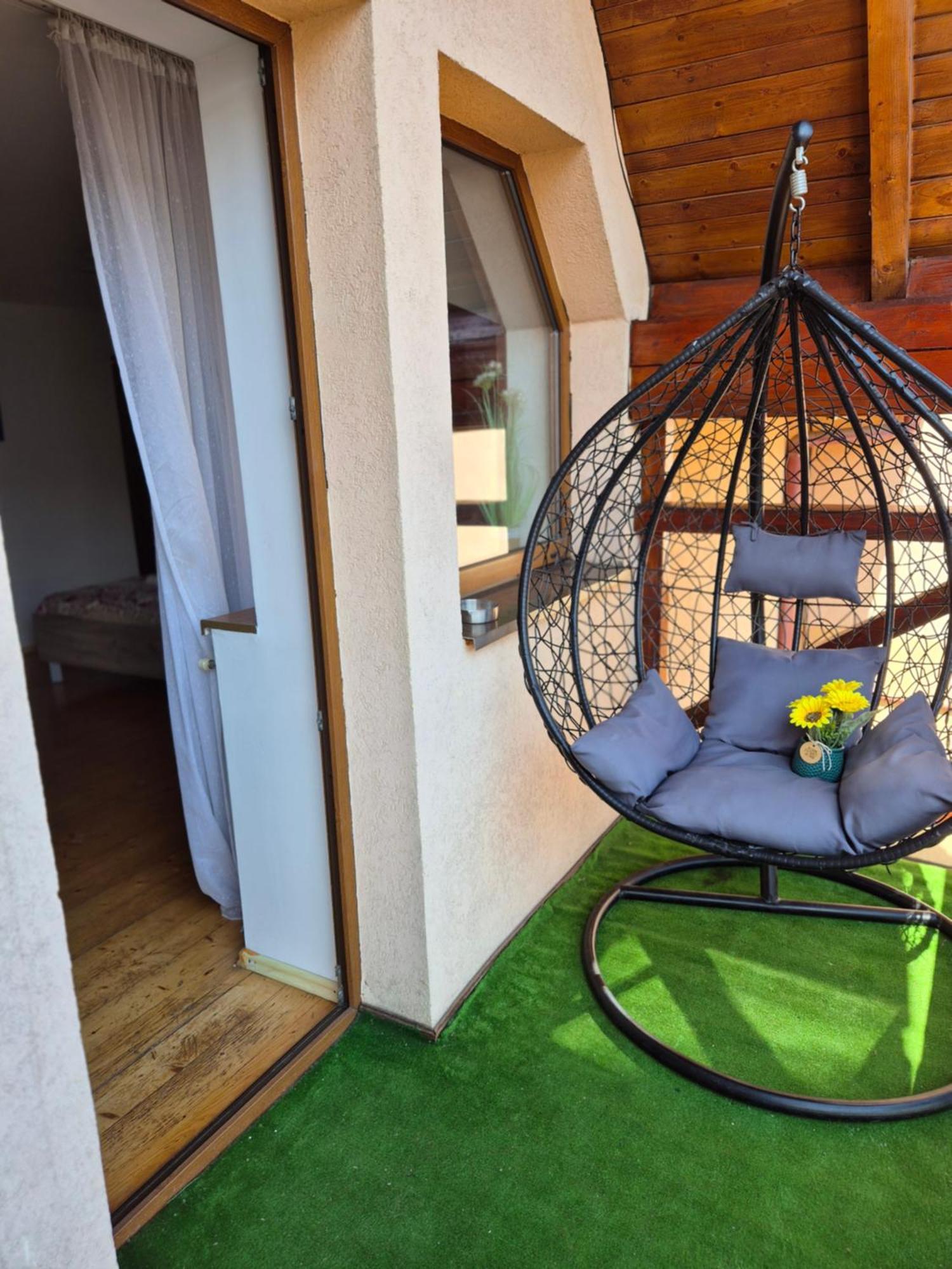 Casa Cu Balcon Apartment Brasov Luaran gambar